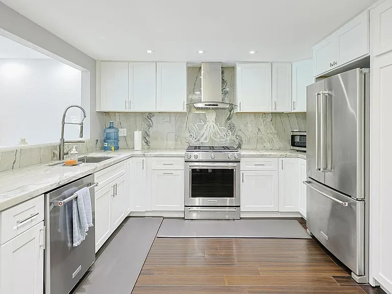 68 Montego Ct — Photo 14