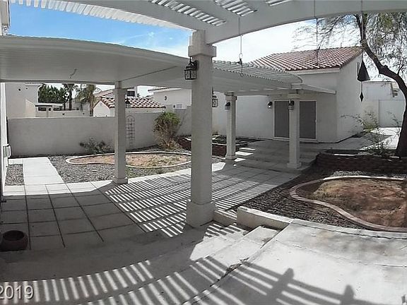 2nd image of 1559 Graystone Canyon Ave