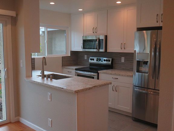 4th image of 19480 Richwood Ct APT 2