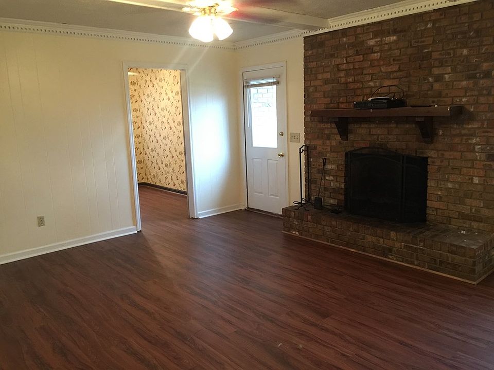 2nd image of 6513 Malibu Dr