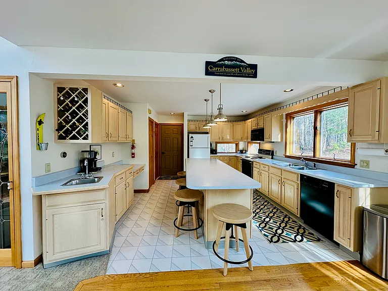 5002 Spring St — Photo 10