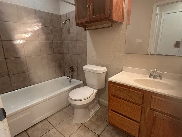 423 Marsha St — Photo 18