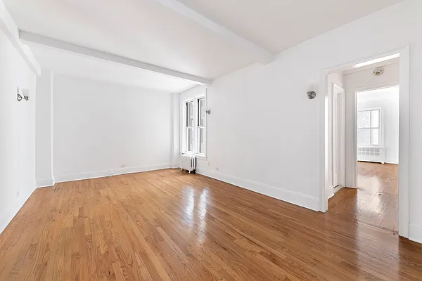 Rented by Compass | media 11