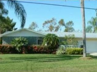 504 NE Oleander Ave, Port Saint Lucie, FL 34952