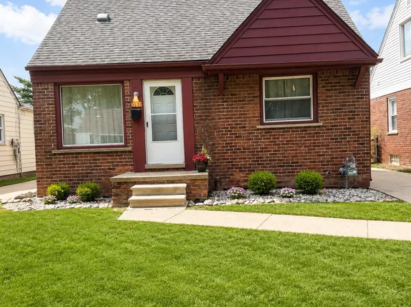 3337 Croissant St, Dearborn, MI 48124