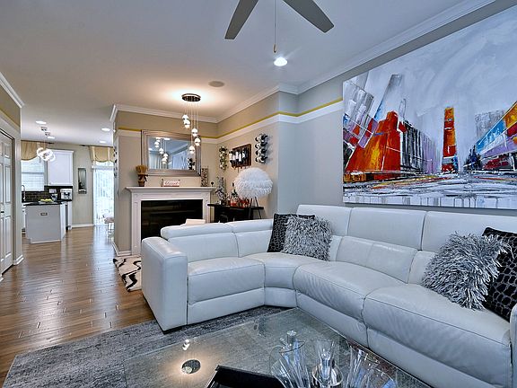 5th image of 6515 Lilac Blvd