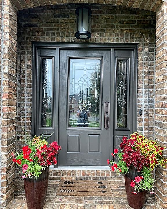 1st image of 5303 S Braebourne Ct