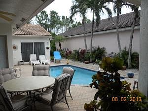 4th image of 9576 Honeybell Cir