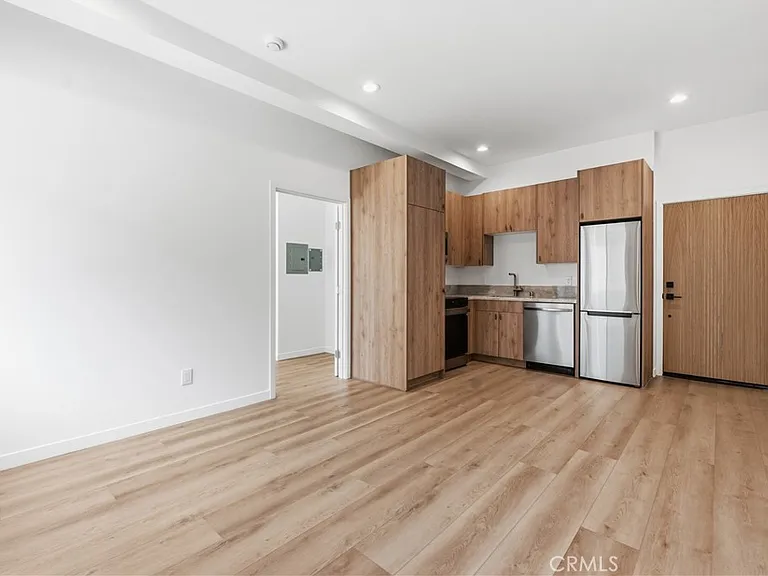 1105 N Coast Hwy #M — Photo 4