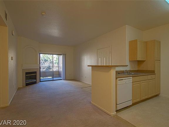 5th image of 8250 N Grand Canyon Dr Unit 2022