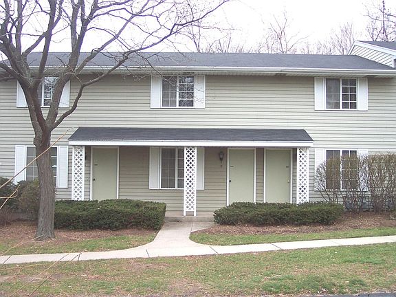 2nd image of 505 E 16th St #3