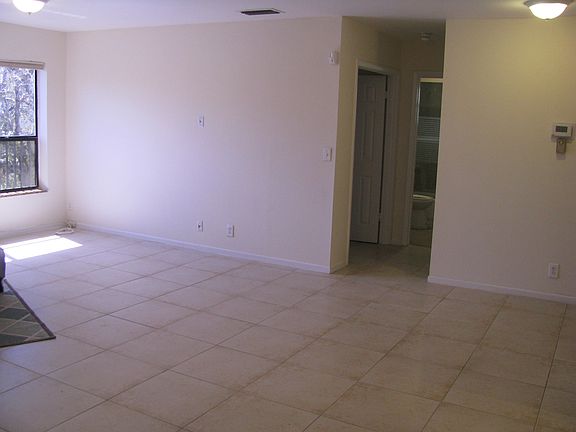 4th image of 3457 Cocoplum Cir #3429