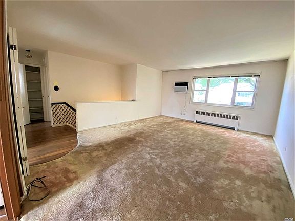 3rd image of 15-22 212th St #220