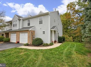 236 Fawn Rdg N, Harrisburg, PA 17110
