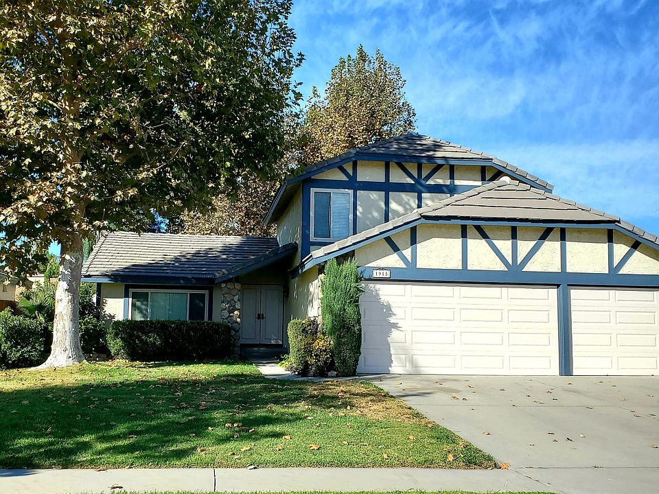 1st image of 1915 Kingsbury Dr