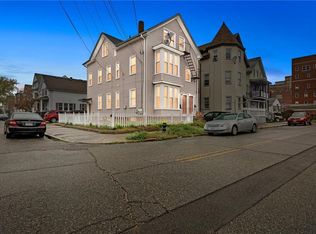 13 Regent Ave, Providence, RI 02908