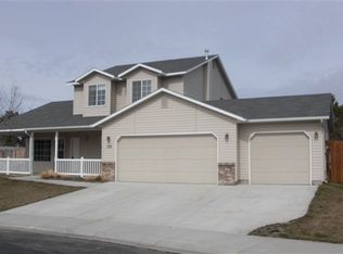 132 E Hawks Nest St, Kuna, ID 83634
