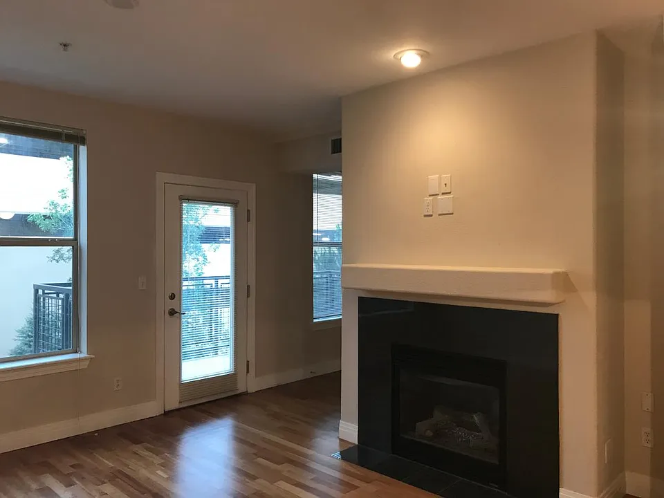 9079 E Panorama Cir #311
