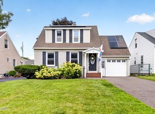 187 Hollywood Ave, Albany, NY 12209