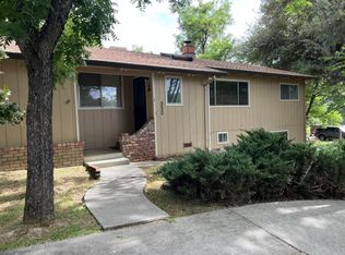 550 Arlette Ln, Diamond Springs, CA 95619