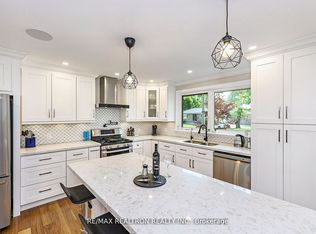 5472 Randolph Cres, Burlington, ON L7L3C5