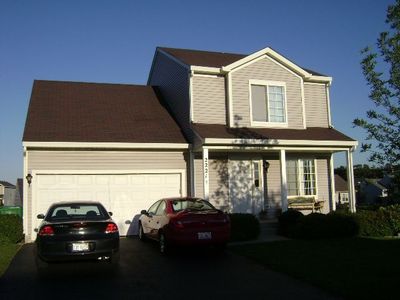 2221 N Stonehedge Ct, Round Lake Beach, IL, 60073