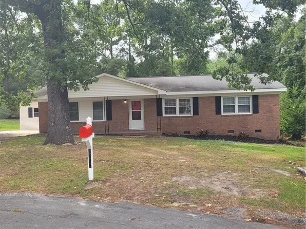 3147 Haven Ct, Fayetteville, NC 28301
