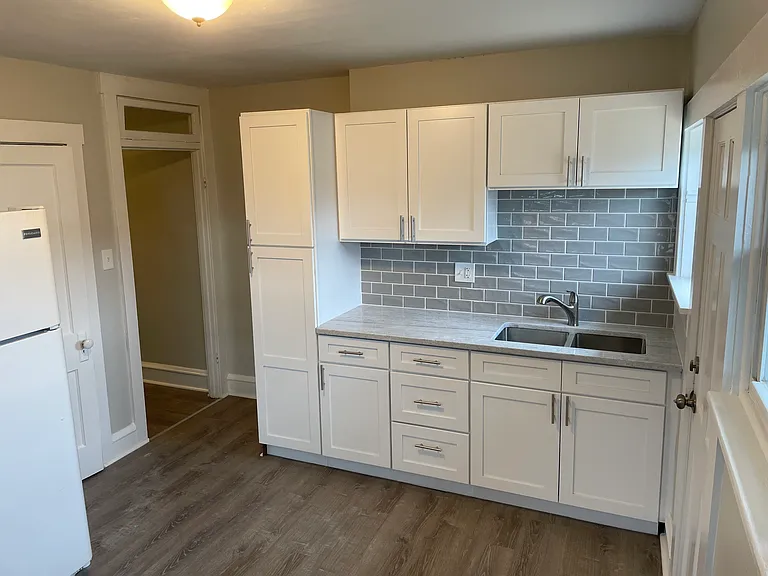 1612 Penn Ave #1 — Photo 5