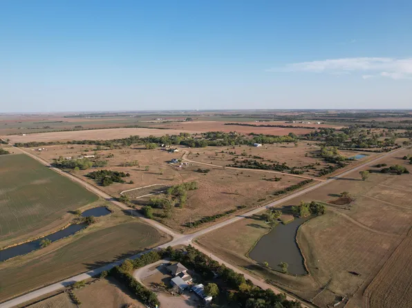 1671 W Bryce Dr, Milton, KS 67106