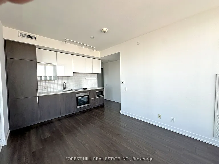 950 Portage Pkwy #2902 — Photo 4