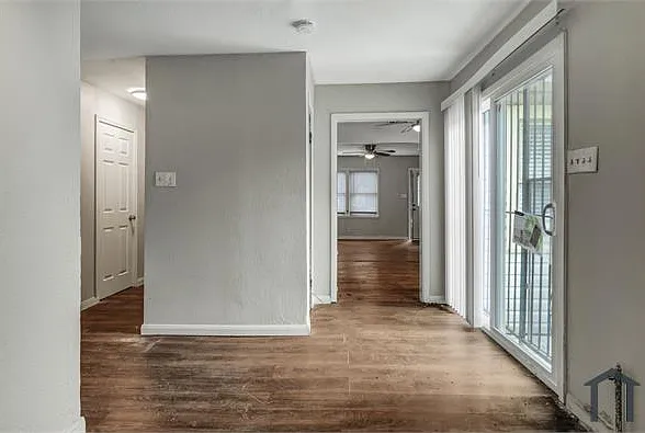 3604 Sydney St — Photo 21