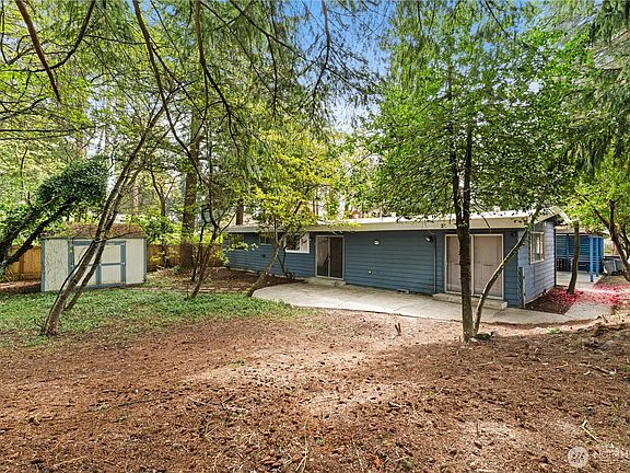 5th image of 9012 NE 178th Street