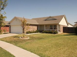 717 Humming Fish Dr, Norman, OK 73069