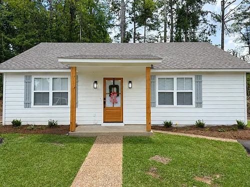 1197 College Hill Rd Photo 1