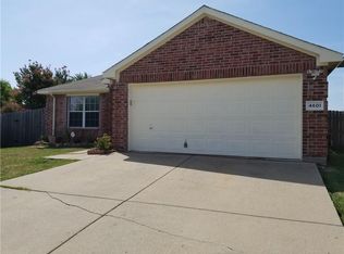 4601 Sleepy Ridge Cir, Fort Worth, TX 76133