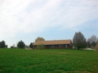 8871 E Saint Charles Rd, Columbia, MO 65202