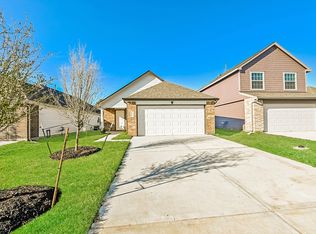 2828 Briggs Dr, Conroe, TX 77301