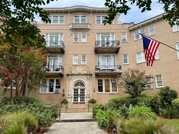 63 Rutledge Ave APT 5, Charleston, SC 29401