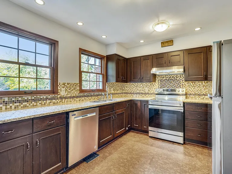 3711 Jenny Lynne Ln — Photo 31