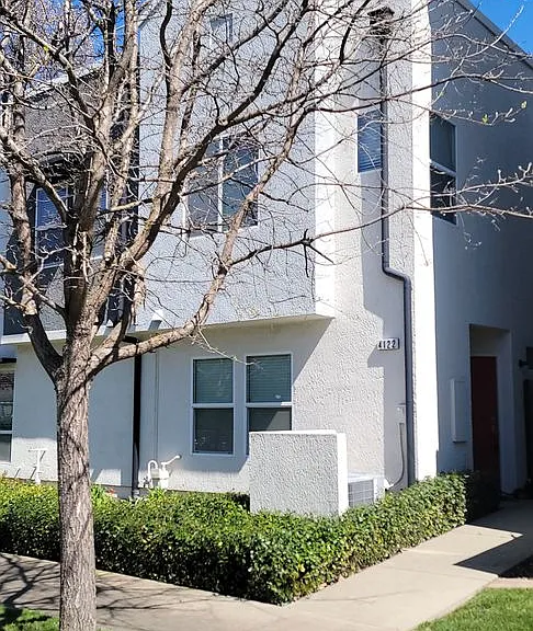 4122 Beechcraft Way — Photo 1