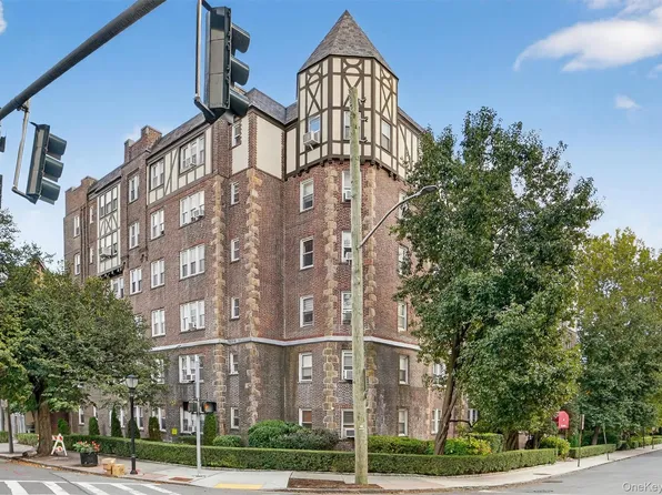 294 Bronxville Road #4C, Bronxville, NY 10708