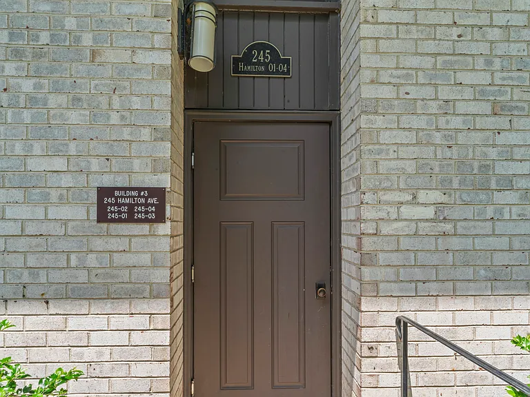 245 Hamilton Ave #1 — Photo 2