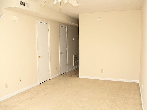 2nd image of 105 Coyote Ct APT 1