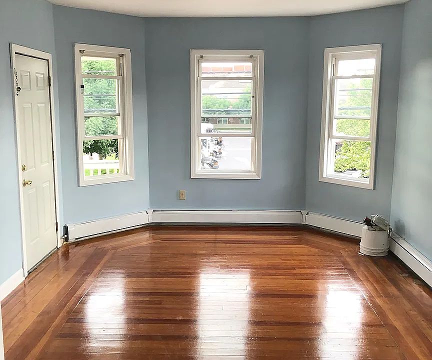 1st image of 304 Public St Floor 3