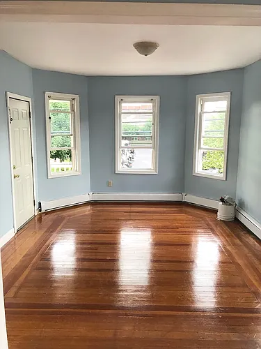 304 Public St #3 Photo 1