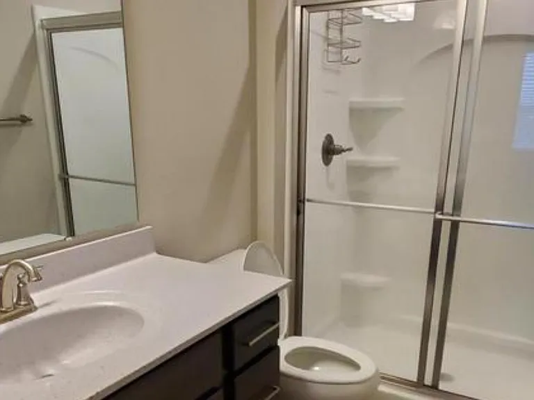 686 Daphne Way #686 — Photo 14