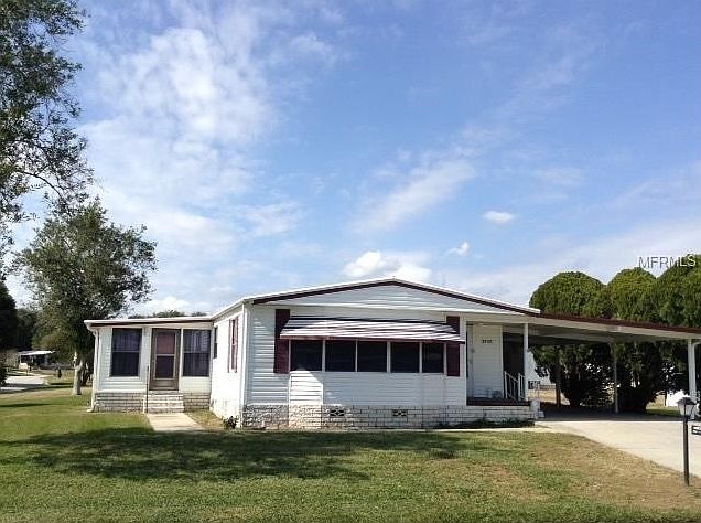 Front Corner Lot