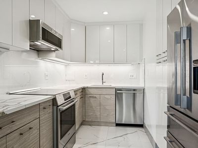 9-15 166th St #9C, Queens, NY, 11357