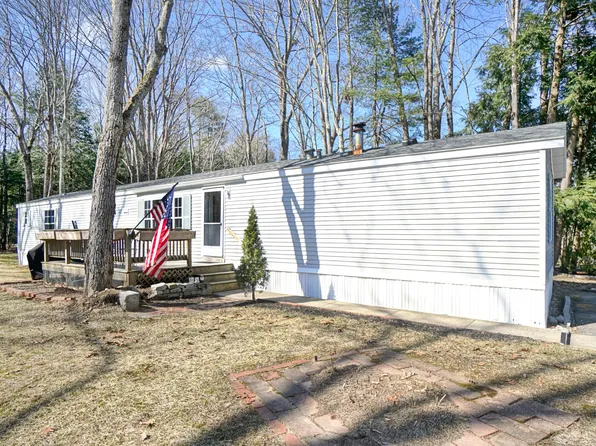 68 Hemlock Drive, Gorham, ME 04038