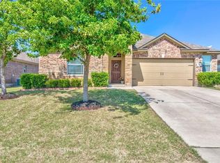 212 Hendelson Ln, Hutto, TX 78634